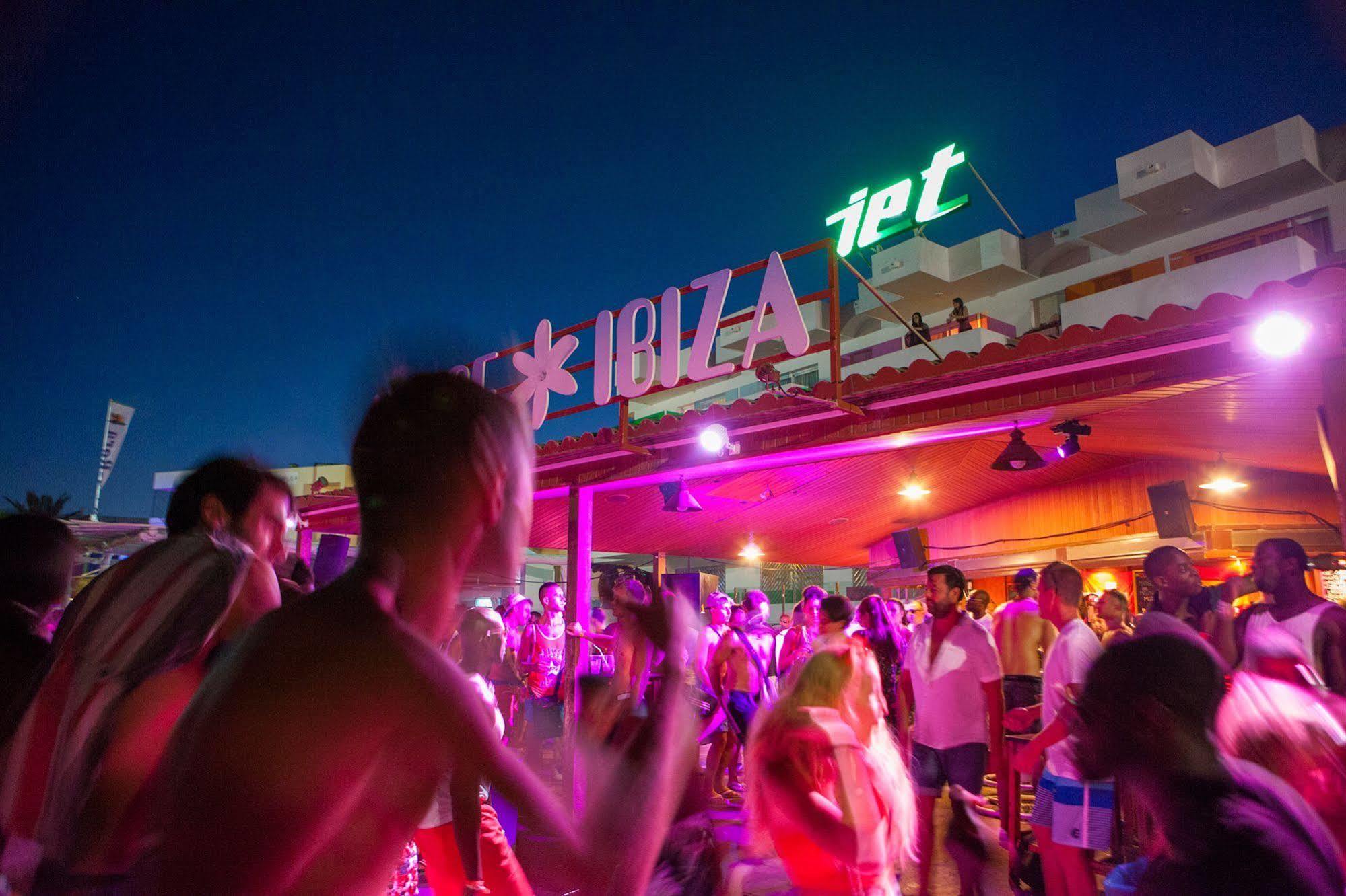 Ibiza Jet Apartamentos Adults Only プラヤ・デン・ボッサ エクステリア 写真